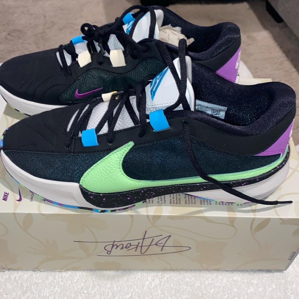 New zoom freak 5